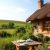 Cottagecore w praktyce: kluczowe cechy i zasady tworzące sielską estetykę życia i wnętrz
